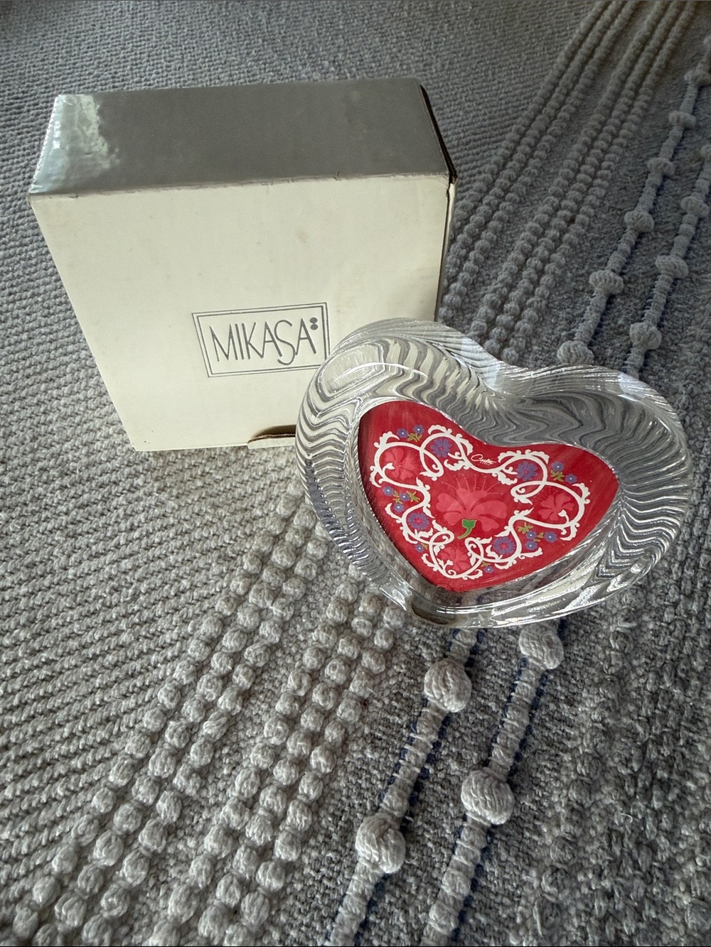 Mikasa Heart Frame New In Box